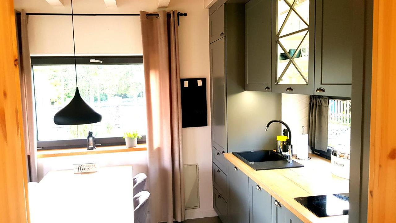 Przystanek Patulskie Pierszczewo Exteriör bild